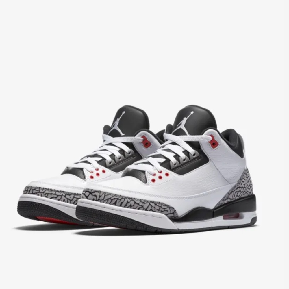 **SOLD Jordan 3 Retro Infrared - Picture 1 of 7